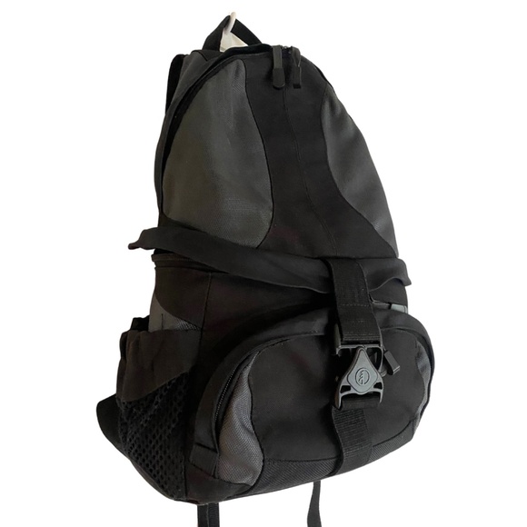 TAMRAC SAS Professional Padded Camera Backpack BLACK/GREY 15” - Picture 11 of 13